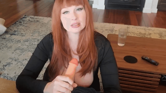 Miss Katherine Noir – Mom Lends A Helping Hand